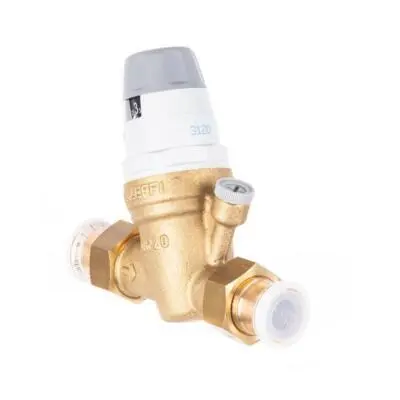 Altecnic series 103 15mm angled thermostatic radiator valve